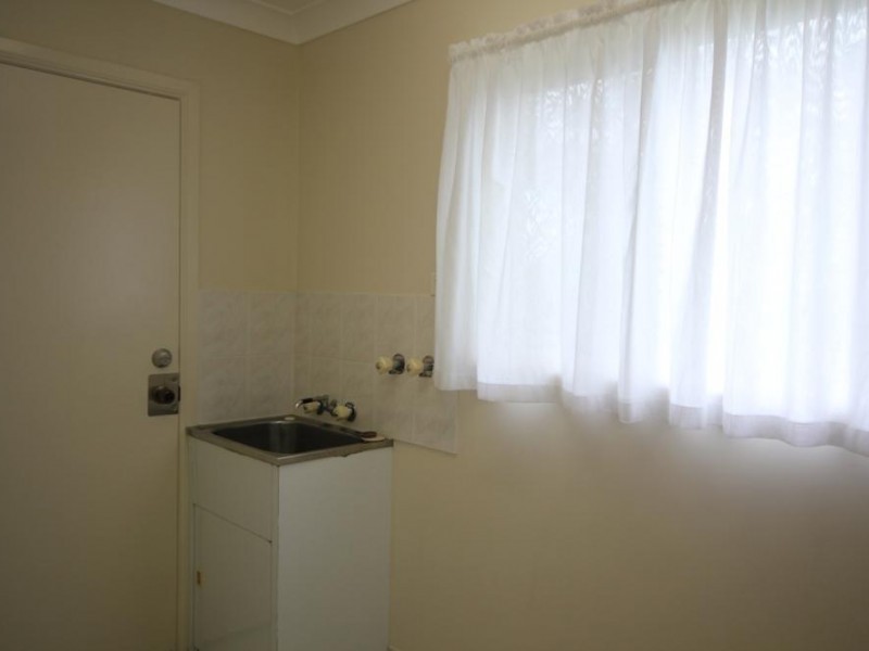 13 Avon Avenue, Kirwan QLD 4817