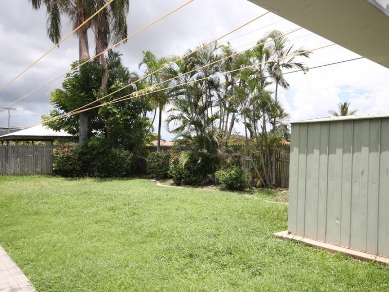 13 Avon Avenue, Kirwan QLD 4817