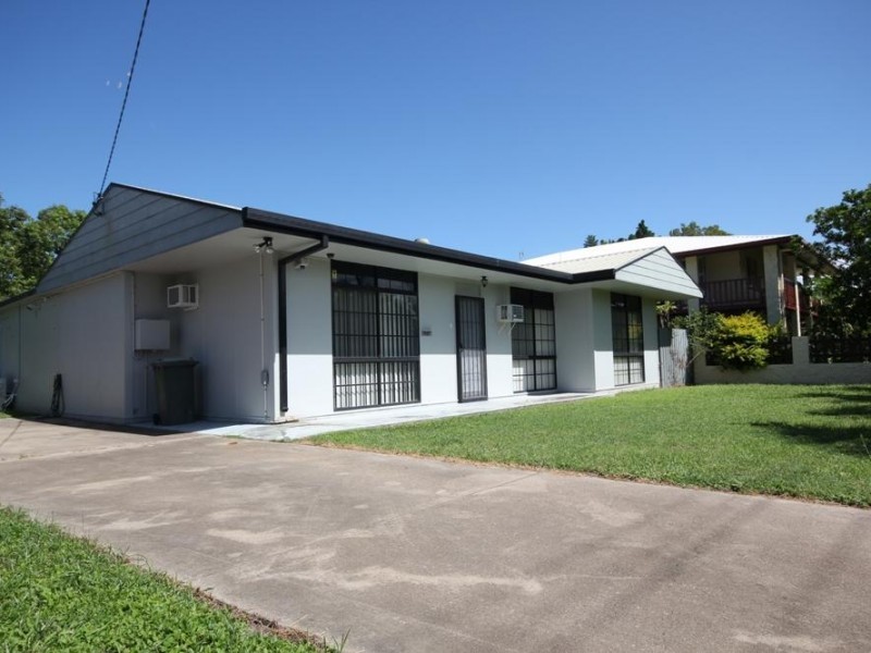 17 Allan John Street, Kelso QLD 4815