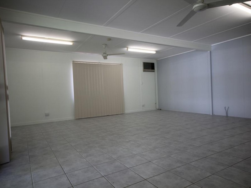 17 Allan John Street, Kelso QLD 4815