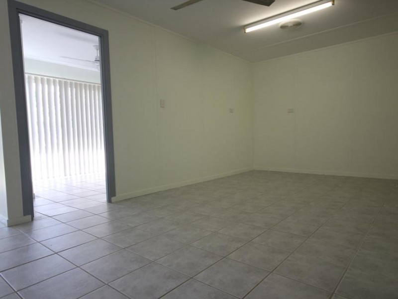 17 Allan John Street, Kelso QLD 4815