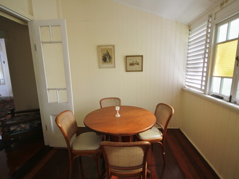 Pimlico QLD 4812