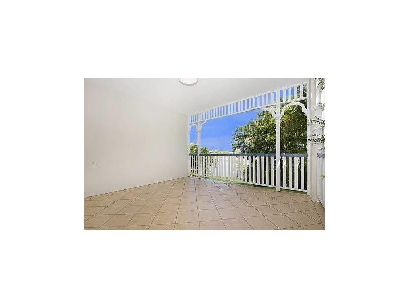 West End QLD 4810
