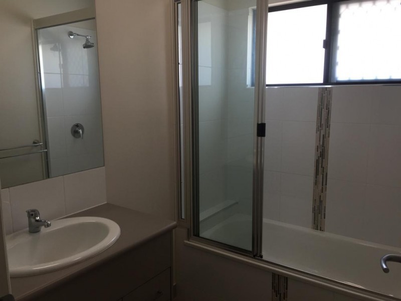 75 Griffey Street, Burdell QLD 4818