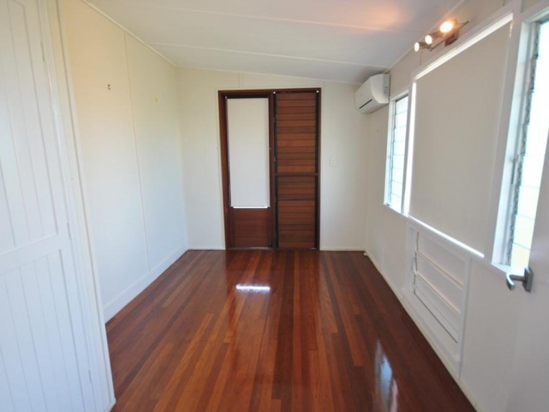 Townsville City QLD 4810