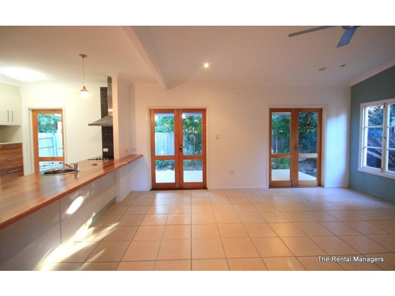 16a Palmerston Street, Pimlico QLD 4812