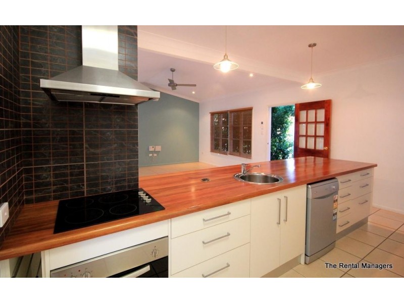 16a Palmerston Street, Pimlico QLD 4812