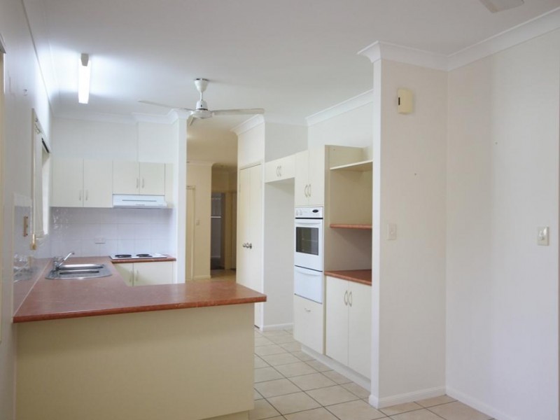 3 Woodlake Avenue, Kirwan QLD 4817