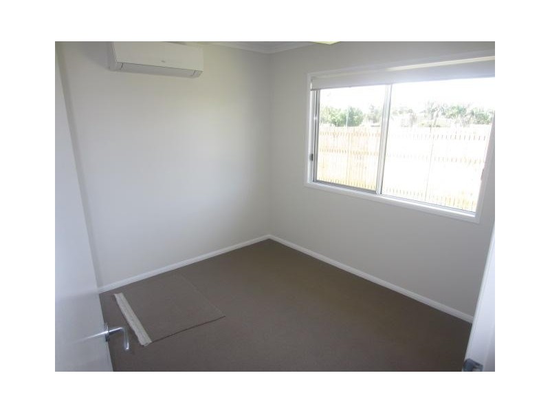 4 Beach Court, Balgal Beach QLD 4816