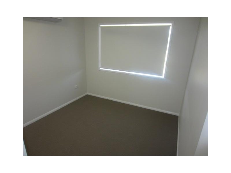 4 Beach Court, Balgal Beach QLD 4816