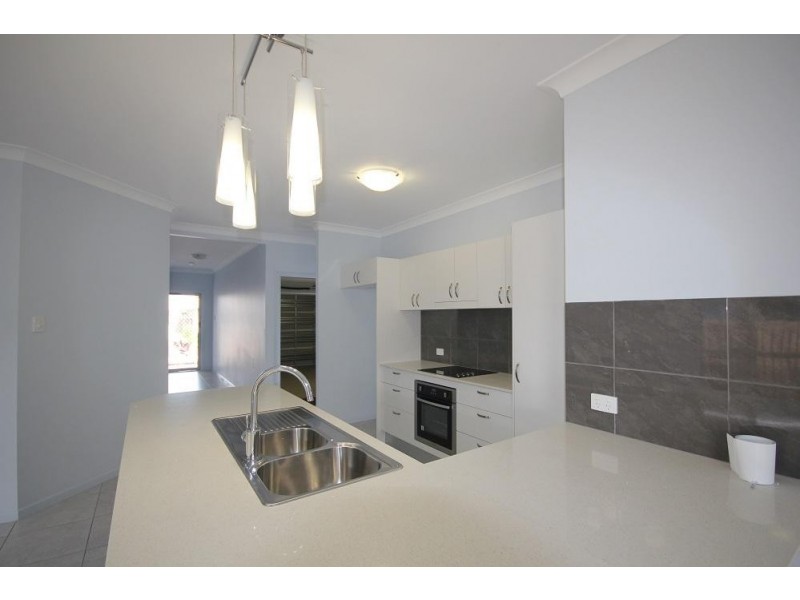 11 Savannah Chase, Burdell QLD 4818