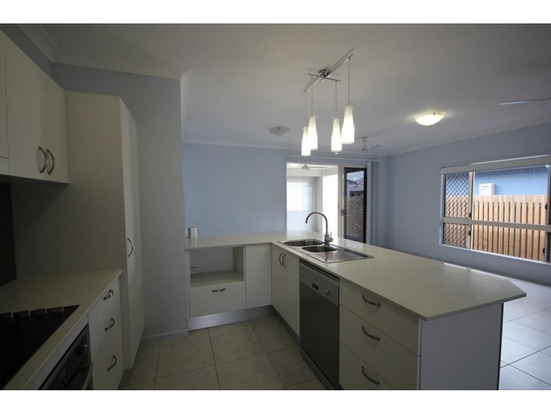 11 Savannah Chase, Burdell QLD 4818