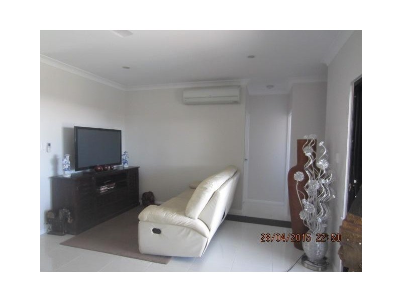 3 Cramer Street, Bushland Beach QLD 4818