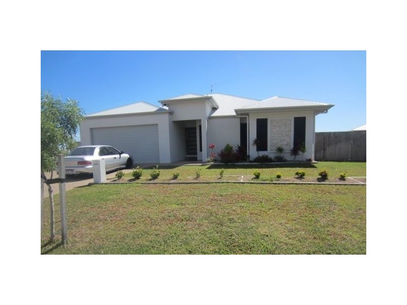 3 Cramer Street, Bushland Beach QLD 4818