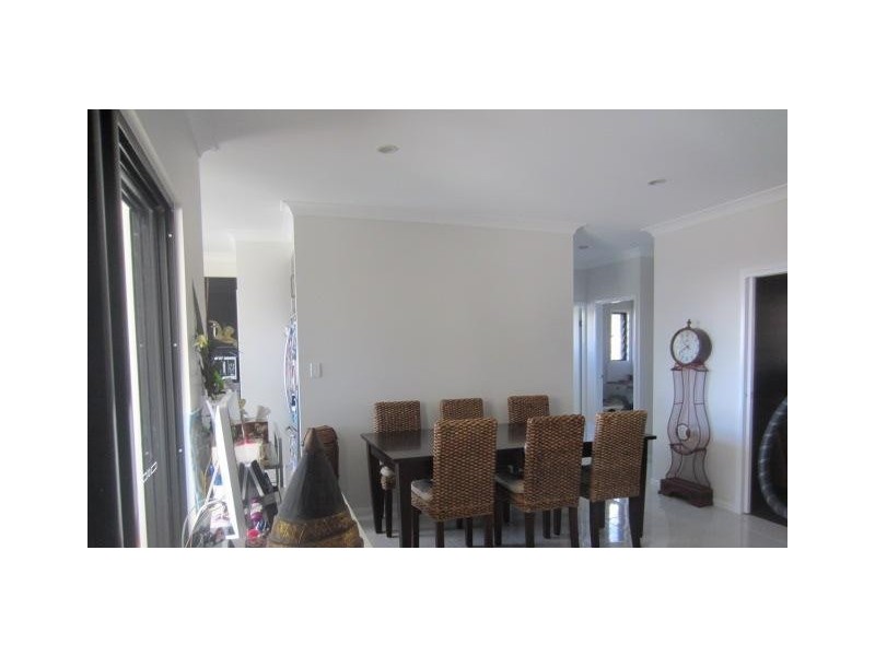 3 Cramer Street, Bushland Beach QLD 4818