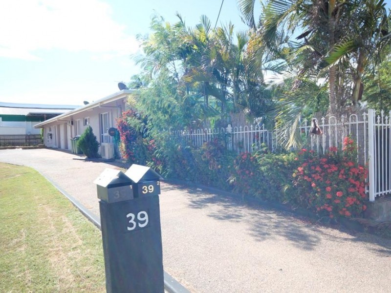 2/39 Ford Street, Hermit Park QLD 4812