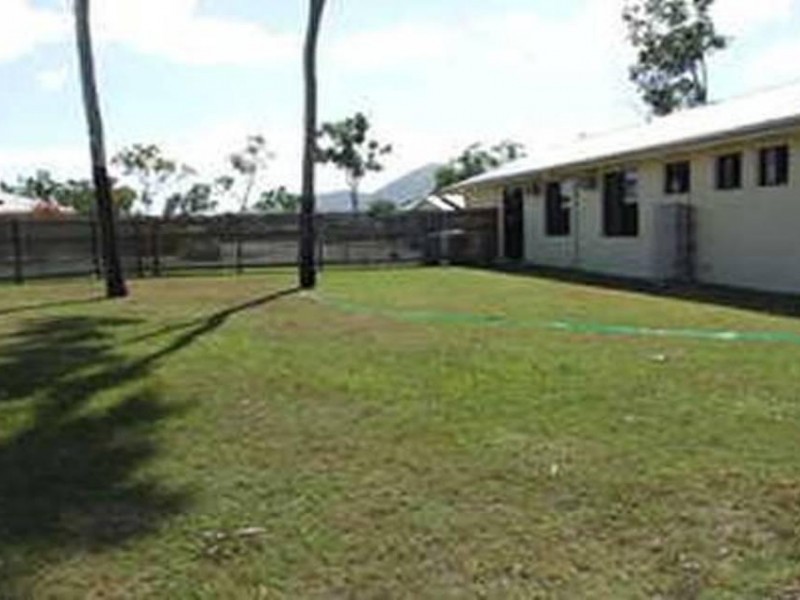 5 Crista Court, Kelso QLD 4815