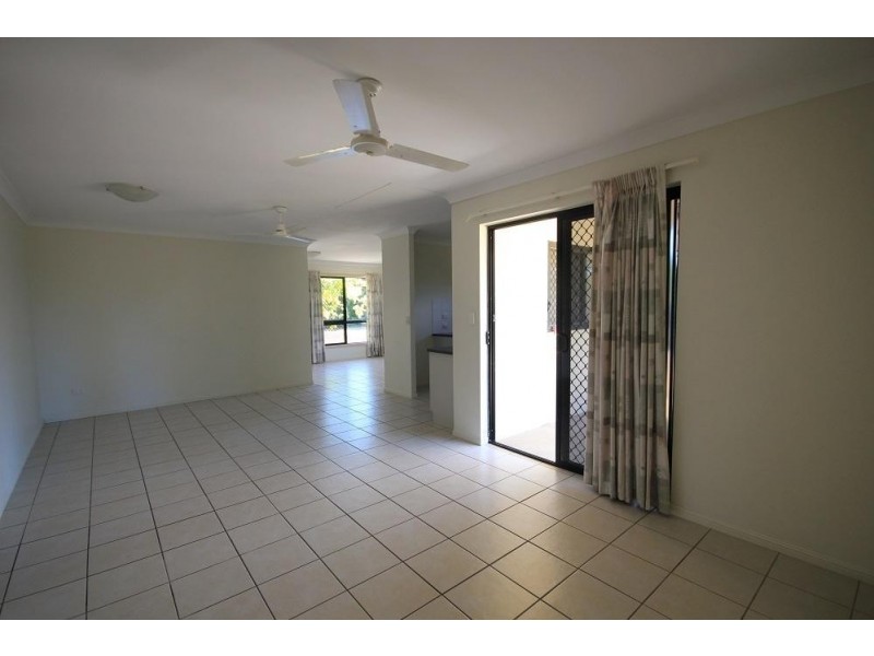 5 Crista Court, Kelso QLD 4815