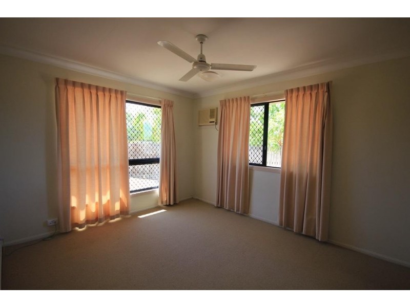 5 Crista Court, Kelso QLD 4815