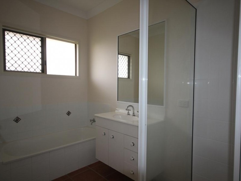 Kirwan QLD 4817