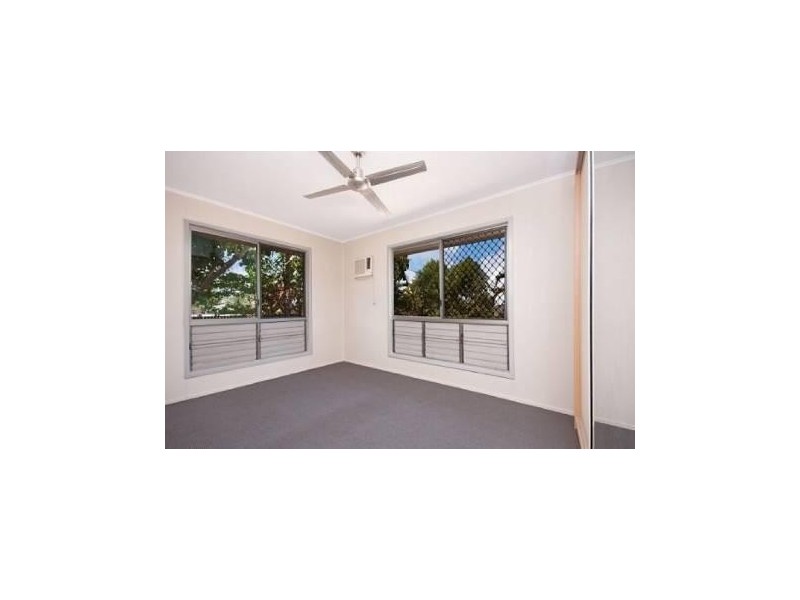 6 Karangi Street, Rasmussen QLD 4815