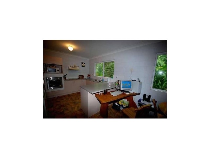 23 Toolakea Beach Road, Toolakea QLD 4818