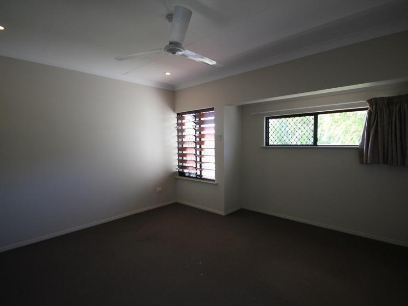 20 Klewarra Boulevard, Douglas QLD 4814