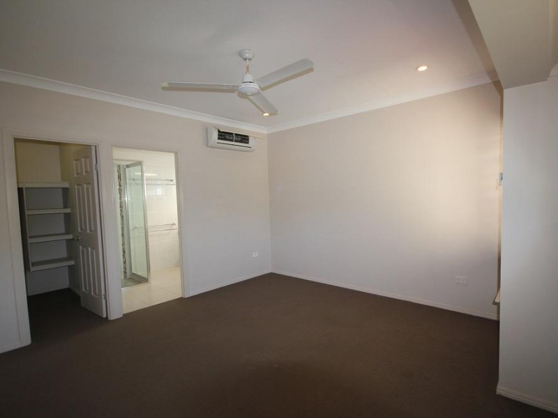 20 Klewarra Boulevard, Douglas QLD 4814