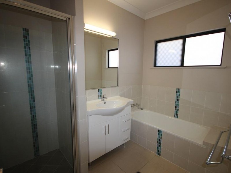 20 Klewarra Boulevard, Douglas QLD 4814