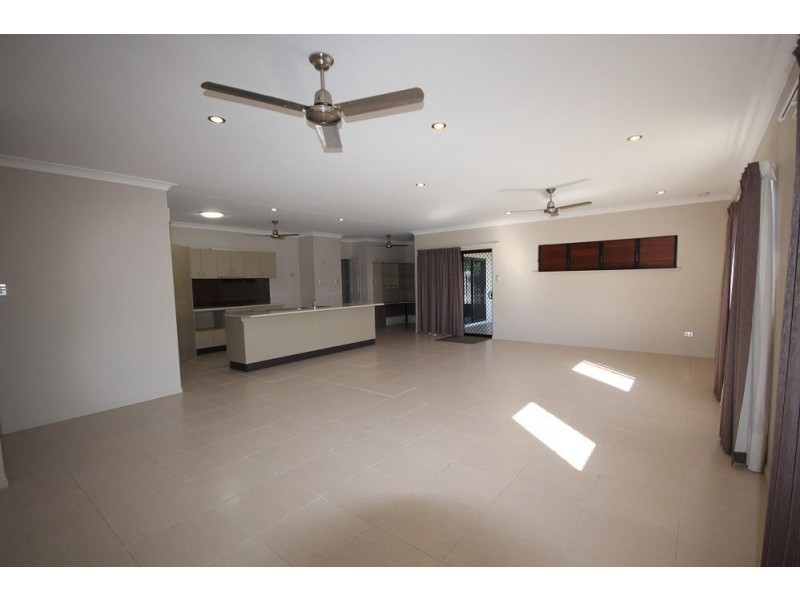 20 Klewarra Boulevard, Douglas QLD 4814