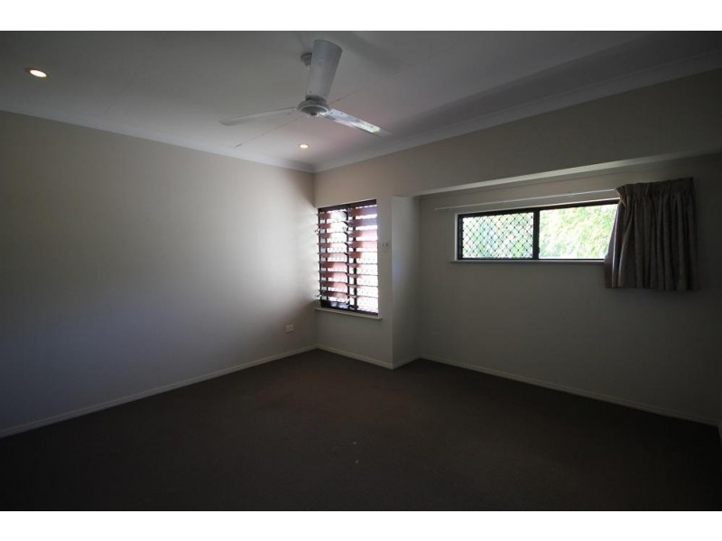 20 Klewarra Boulevard, Douglas QLD 4814