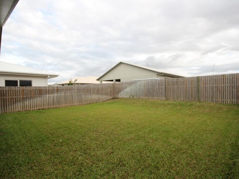 36 Daydream Circuit, Burdell QLD 4818