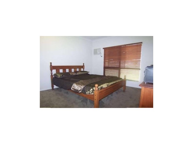 45 Woodwark Drive, Bushland Beach QLD 4818