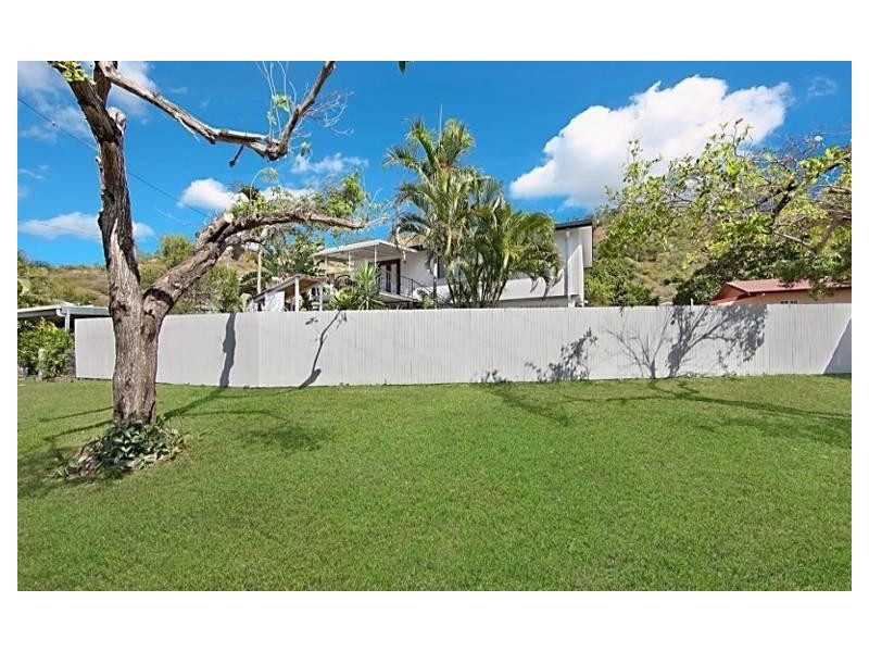 5 Cope Street, Stuart QLD 4811