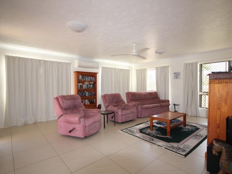 88 Blue Mountain Drive, Bluewater QLD 4818