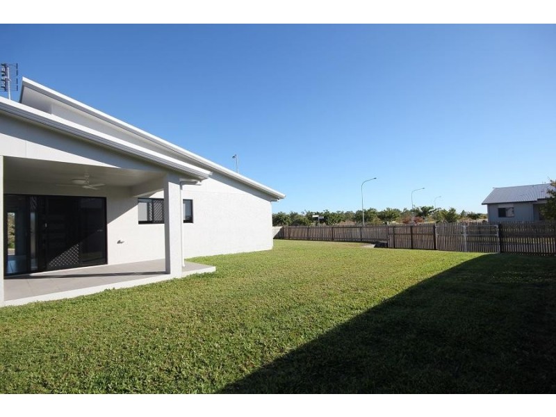 43 Sanctum Drive, Mount Low QLD 4818