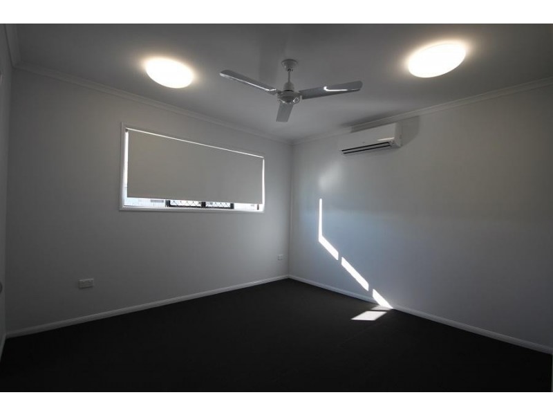 43 Sanctum Drive, Mount Low QLD 4818