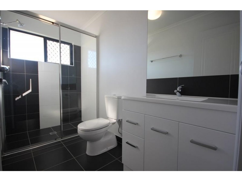 43 Sanctum Drive, Mount Low QLD 4818