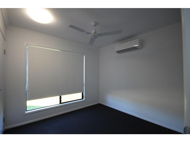 43 Sanctum Drive, Mount Low QLD 4818