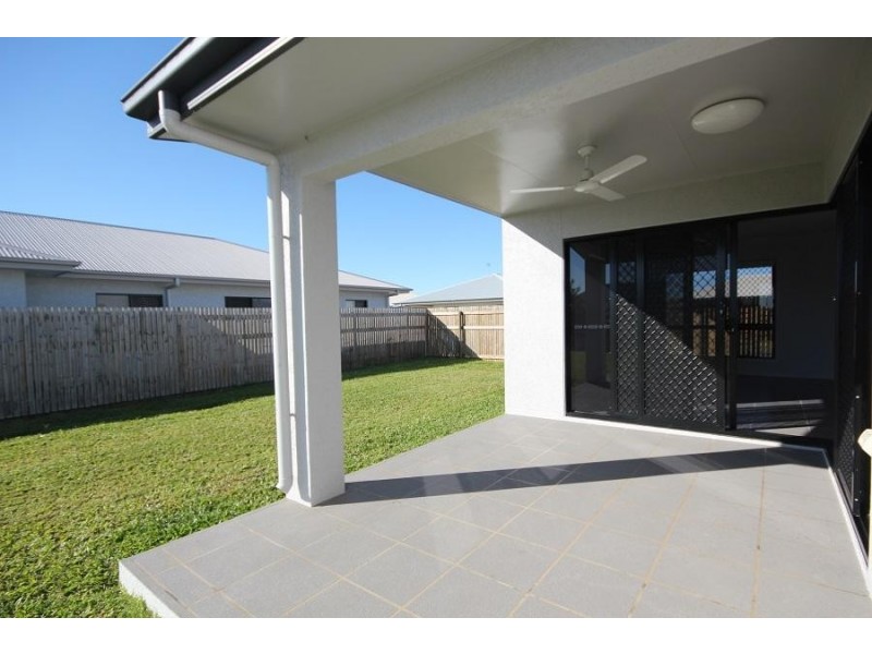 43 Sanctum Drive, Mount Low QLD 4818