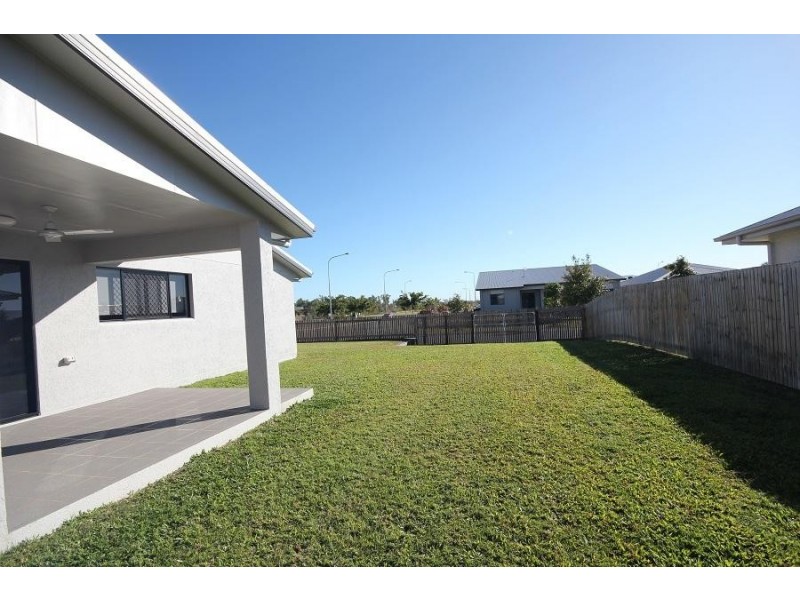 43 Sanctum Drive, Mount Low QLD 4818