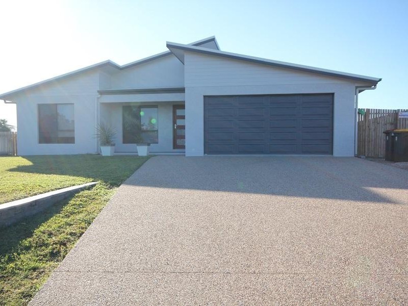 43 Sanctum Drive, Mount Low QLD 4818