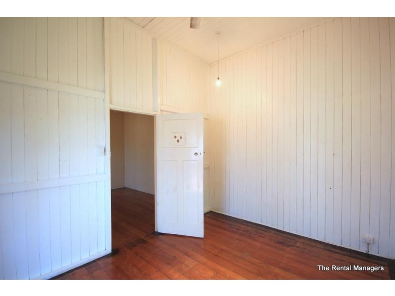 41 Ford Street, Hermit Park QLD 4812