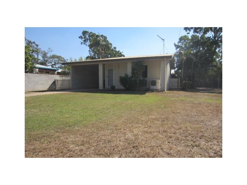 11 Karina Court, Rasmussen QLD 4815