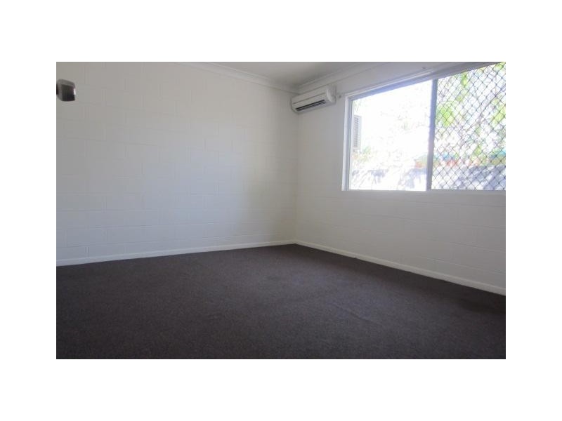 11 Karina Court, Rasmussen QLD 4815