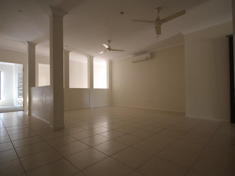 14 Margarita Court, Bushland Beach QLD 4818