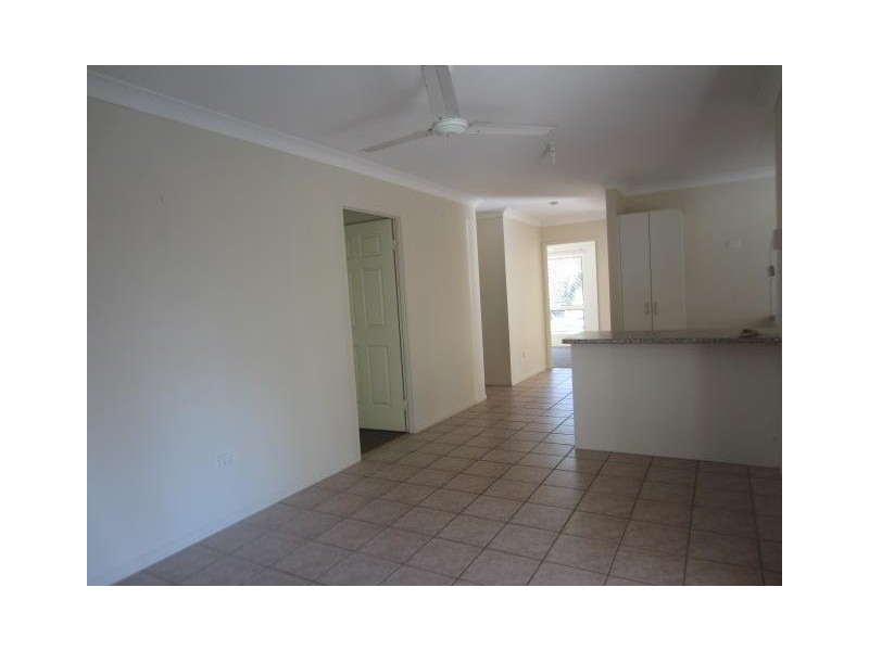 15 Luke Court, Bushland Beach QLD 4818