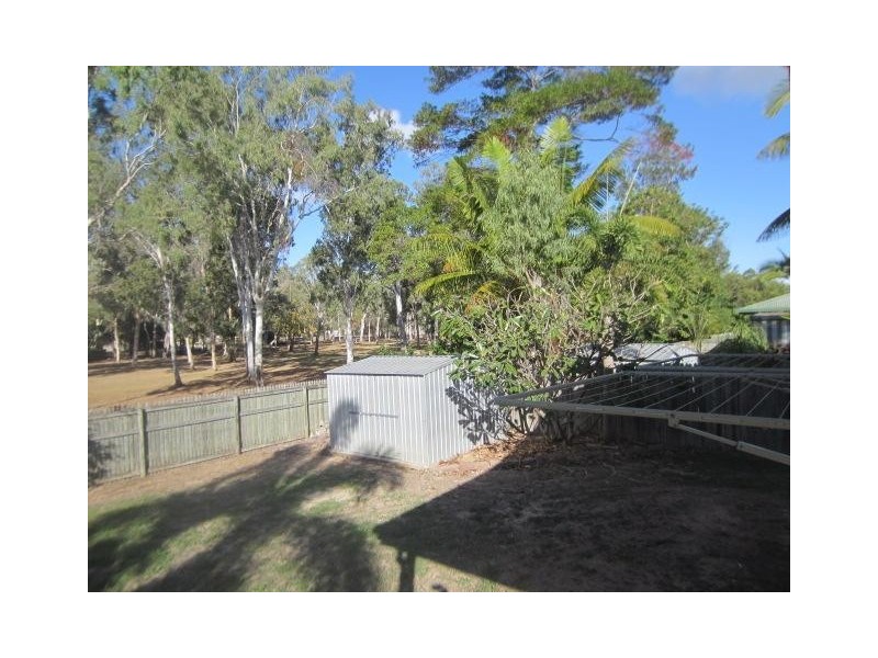 15 Luke Court, Bushland Beach QLD 4818