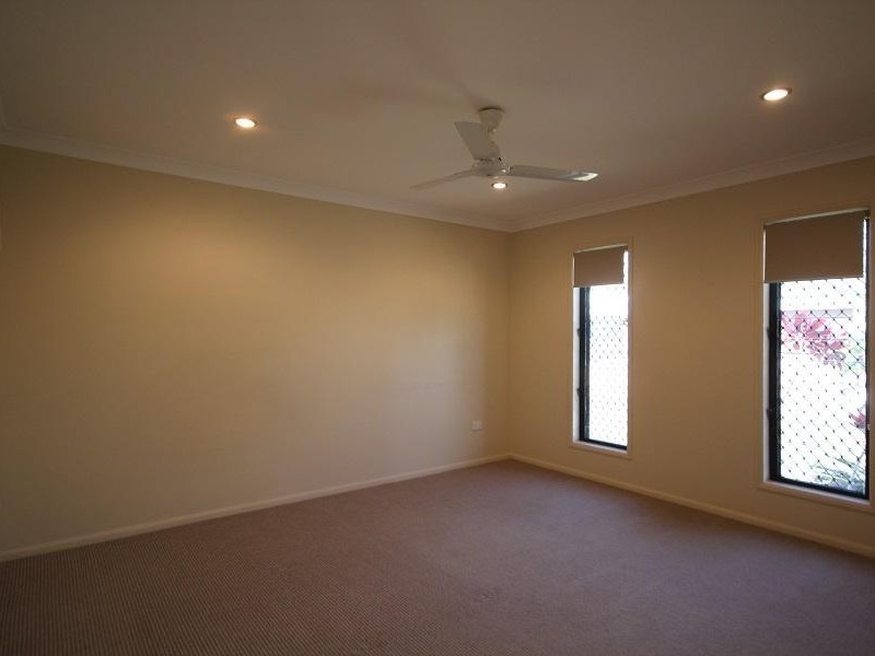 16 Trigger Court, Mount Louisa QLD 4814