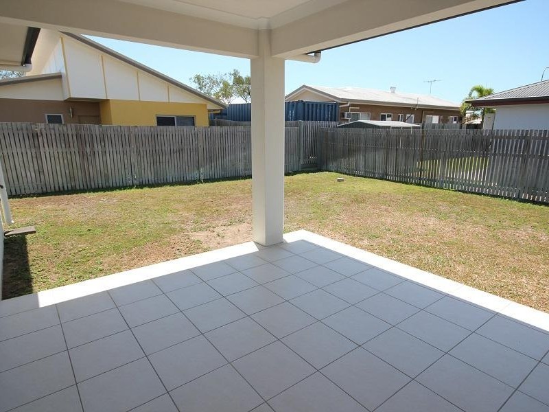 16 Trigger Court, Mount Louisa QLD 4814